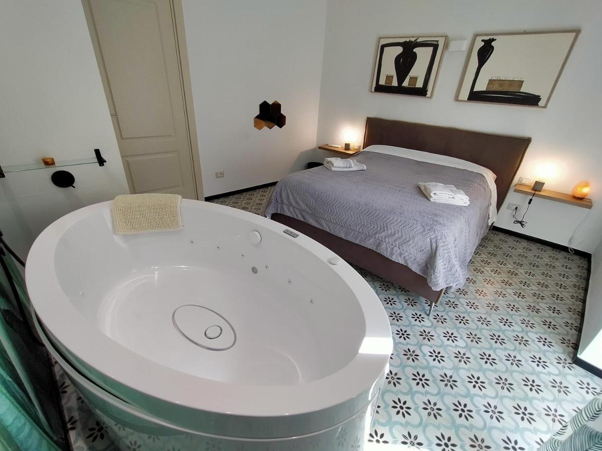 Ferienhaus Sonnino Jacuzzi Bari